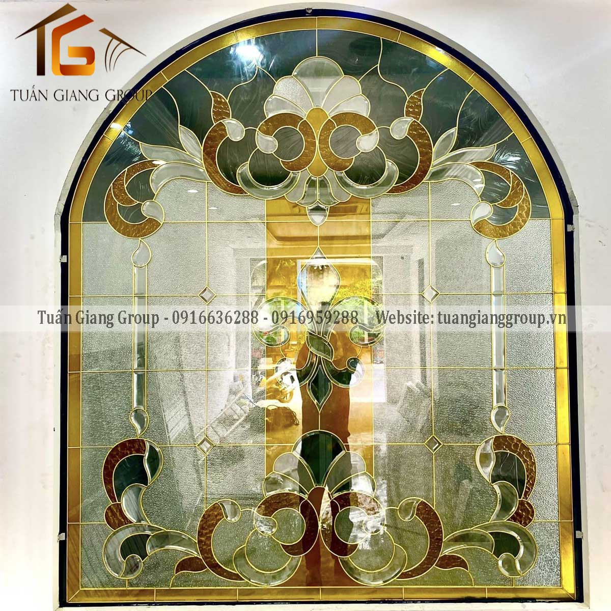 Vách kính hoa đồng VM-026