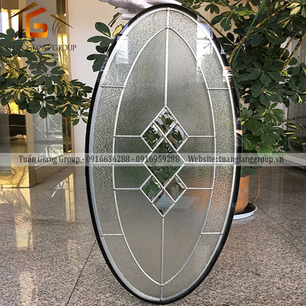 Vách Kính Bầu Dục 003